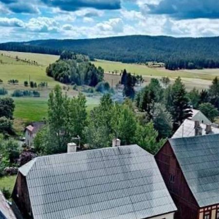 Restaurace A Penzion Vlci Jama Horní Blatná Dış mekan fotoğraf